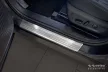 Avisa ezüst szatén acél küszöbvédő dombornyomott "Lines" (4 darabos) MITSUBISHI OUTLANDER IV 2025->