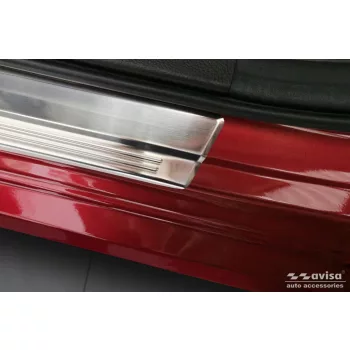   Avisa ezüst acél küszöbvédő dombornyomott "Lines" (4 darabos) SUZUKI SWIFT VII hatchback 5d 2024->