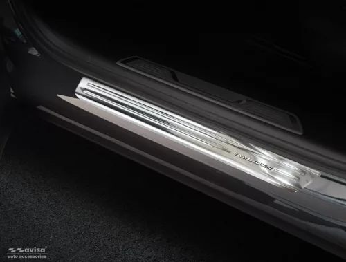Avisa ezüst szatén acél küszöbvédő "Special Edition" (4 darabos) VOLKSWAGEN TOUAREG III 2018-2023 FL 2023->