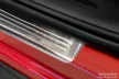 Avisa ezüst szatén acél küszöbvédő dombornyomott "Lines" (4 darabos) TIGUAN II 2015-2020, FL2020->/eHybrid 2020->2024 stb.
