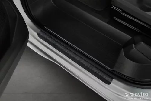 Avisa fekete matt 3 mm bordázott alumínium küszöbvédő mintás (4 darabos) VOLKSWAGEN MULTIVAN T7 2021->/Family 2025/California 2025