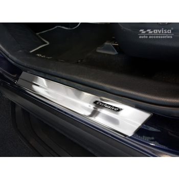   Megszűnt! Avisa ezüst küszöbvédő TOYOTA RAV IV V generation 2018->black EXCLUSIVE emblem 4 pcs (23014)