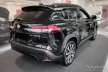 Avisa fekete acél küszöbvédő 3D emblémás "Cross Lines" (4 darabos) TOYOTA COROLLA CROSS (XG1TJ) 2022-2025 FL.2025