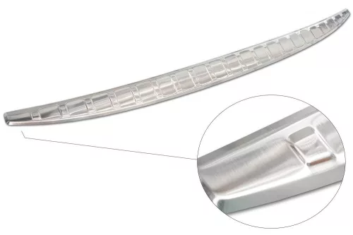 Avisa ezüst szatén acél lökhárítóvédő TOYOTA CAMRY IX/Hybrid 2017-2021, FL2021-2024, TOYOTA CAMRY X/Hybrid (XV80) 2024