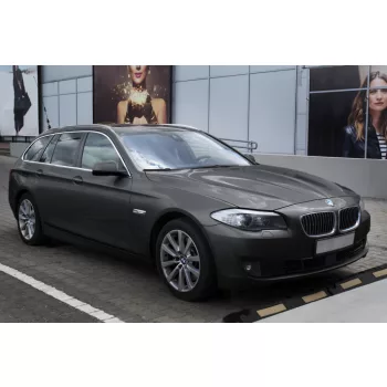   Avisa tüköracél, piros-fekete karbon acél és karbon lökhárítóvédő BMW 5 F11 touring 2010-2013, FL 2013-2017