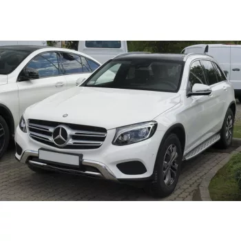   Avisa fekete hátsó lökhárító-védő MERCEDES 5D GLC 2015-> (49105)