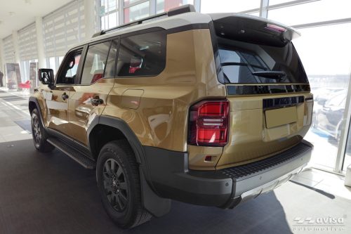 Avisa fekete tüköracél csomagtérajtó díszléc TOYOTA LAND CRUISER (J25) 2024->