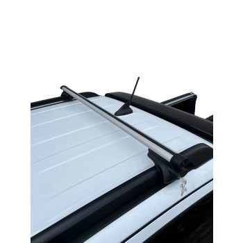   EgriAuto 757 Smartrack aero zárható tetőcsomagtartó tetőkorlátos autóhoz