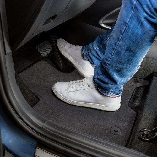 EgriAuto Premium Plüss Szövetszőnyeg FeketeForthing T5 EVO 2020-magasabb 3 db