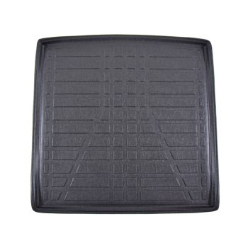   EgriAuto fekete csúszásgátlós csomagtértálca Volkswagen Tiguan All Space LWB 5-ülőhely 2017-2024