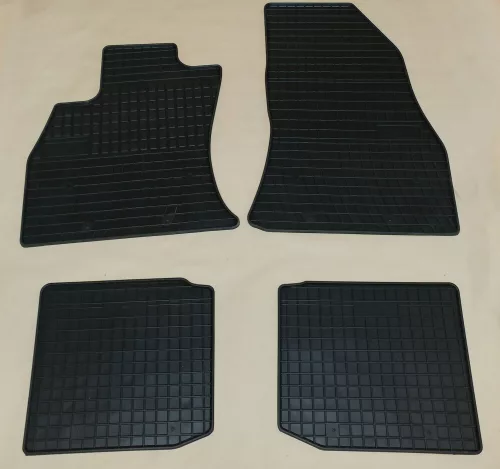Sarokerősített gumiszőnyeg FIAT 500L 2012- (547365)
