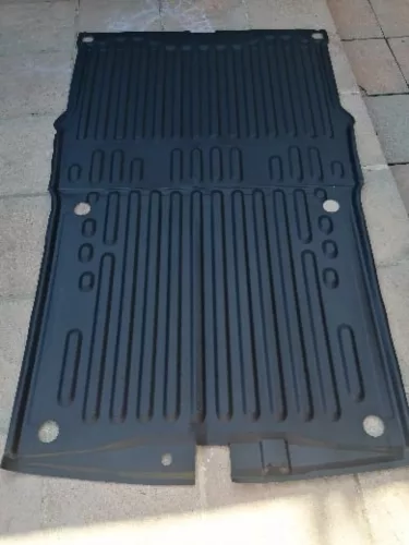 Gyári teherautó raktérburkolat Citroen Berlingo 2019- hosszú tengelytáv, 2 vagy 3 üléses, Peugeot Partner 2019- hosszú tengelytáv, 2 vagy 3 üléses