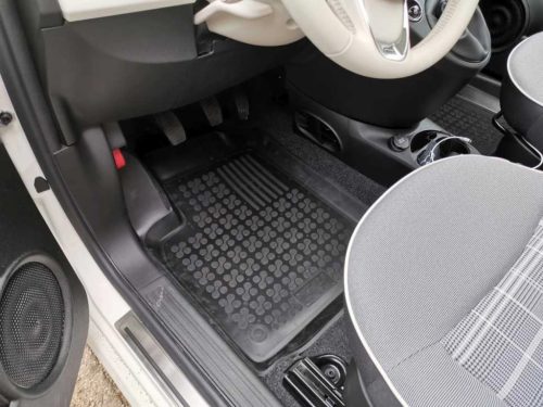 Rezaw fekete gumiszőnyeg Fiat 500 hybrid 2020-tól (elektromoshoz nem jó)(201522)