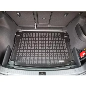   Rezaw fekete gumi csomagtértálca Skoda KAROQ Crossover 4x2 hajtással, javítókészlettel 2017-