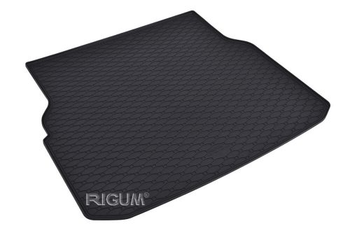 Rigum fekete gumi csomagtértálca kb 1cm peremmel Mercedes C-klasa W206 (S206) Kombi 2021-