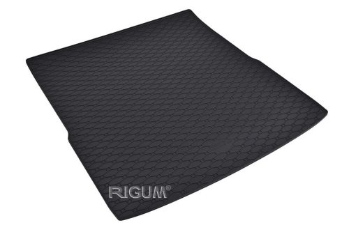 Rigum fekete gumi csomagtértálca kb 1cm peremmel Volkswagen Passat B7 Kombi / Variant 2010-2014