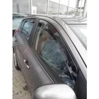  Sporty Hyundai i20 Sporty légterelő szett első+hátsó ablakra, 4 db 5 2009-2014