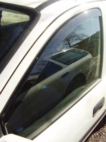 Sporty 2 darabos légterelő Opel Combo B 3 ajtós 1993-2001, Opel Corsa B 5 ajtós 1993-2001 (F1710)