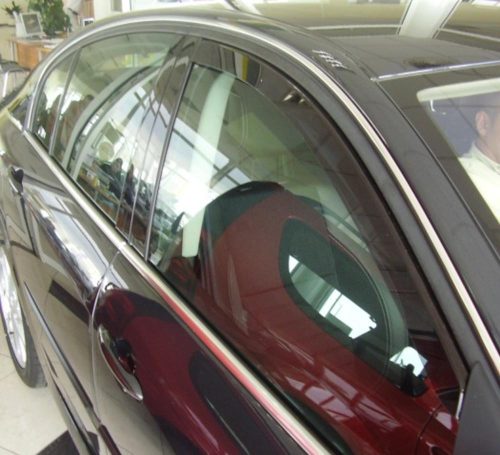 Sporty 2 darabos légterelő Renault Laguna 5 ajtós 2008- (F1938)