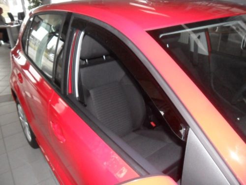 Sporty 2 darabos légterelő Volkswagen Golf VI. 5 ajtós 2008-2013 (F2136)