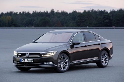 Sporty Volkswagen Passat B8 Sporty légterelő szett első + hátsó ablakra, 4db} 4 2015-