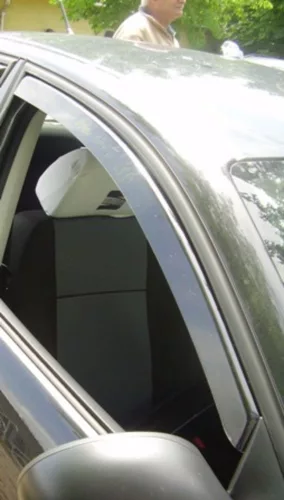 Sporty 2 darabos légterelő Seat Cordoba 5 ajtós 2002-, Seat Ibiza 5 ajtós 2002- (F2809)