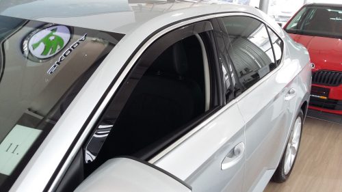 Sporty 2 darabos légterelő, Skoda SuperB, 4-5 ajtós, 2015-