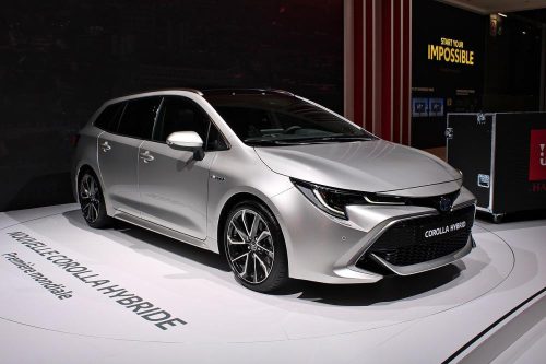 Szatuna Toyota Corolla E180; E210 Szatuna légterelő szett első + hátsó ablakra, 4db} 5 2019-