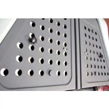 TowCar ventilační mřížka -> TowBox V2 Dog